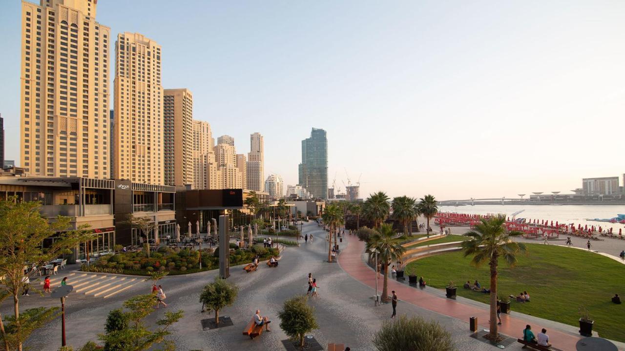 Homestar, Jumeirah Beach Hostel - Jbr - Pool, Beach, Metro Дубай Экстерьер фото