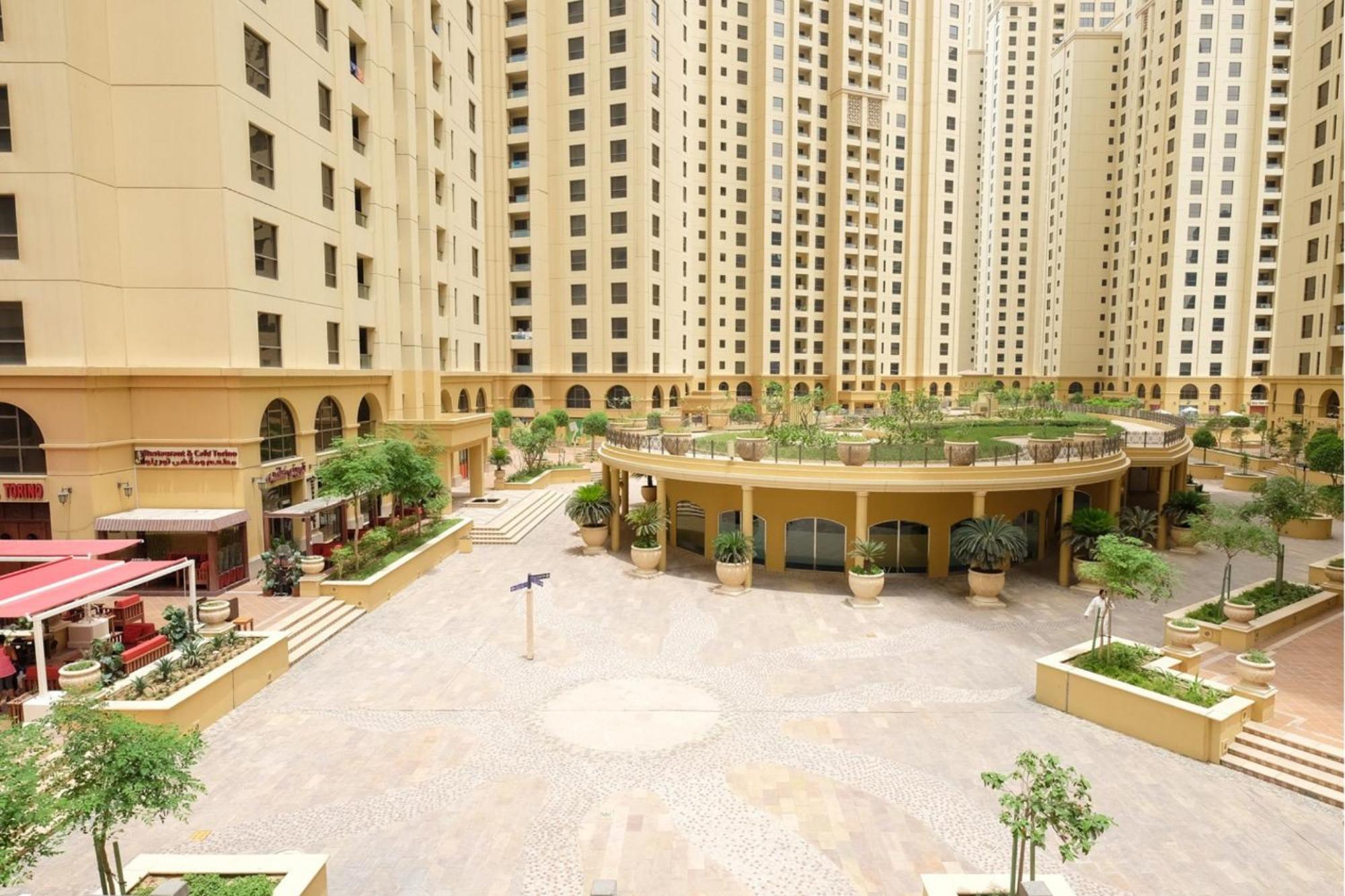 Homestar, Jumeirah Beach Hostel - Jbr - Pool, Beach, Metro Дубай Экстерьер фото
